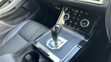 Land Rover Range Rover Evoque 2.0 D200 R-Dynamic SE 5dr Auto Diesel Hatchback